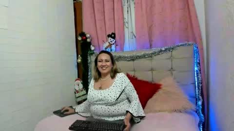 Snapshot of yayita_mature chatting on 20, 12, 2024 yayita online show from 20, 12, 2024