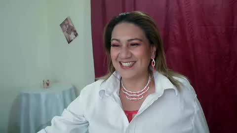 Snapshot of yayita_mature chatting on 19, 1, 2025 yayita online show from 19, 1, 2025
