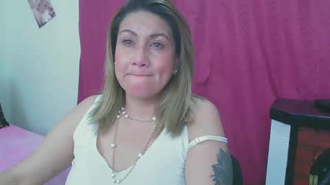 Snapshot of yayita_mature chatting on 24, 2, 2025 yayita online show from 24, 2, 2025