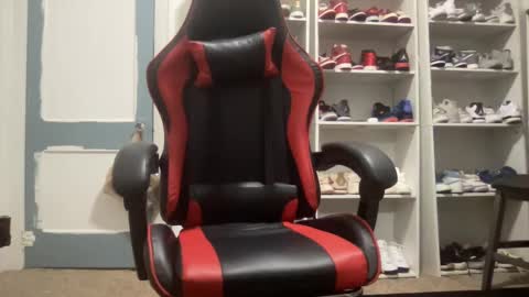 Yeahitsrell online show from 17, 2, 2025