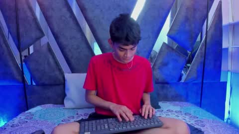 Snapshot of yef_thinn chatting on 19, 9, 2025 yef_thinn online show from 19, 9, 2025