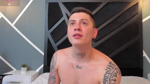 YEIKO ROMERO online show from 22, 1, 2025