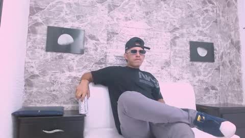 Yeison online show from 8, 11, 2025