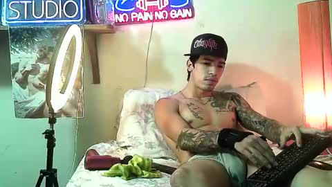 yeisoncastellanos1999 online show from 21, 2, 2026