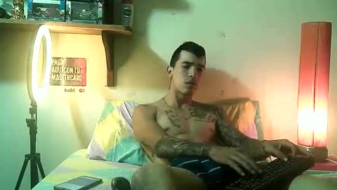 Snapshot of yeisoncastellanos1999 chatting on 22, 5, 2026 yeisoncastellanos1999 online show from 22, 5, 2026