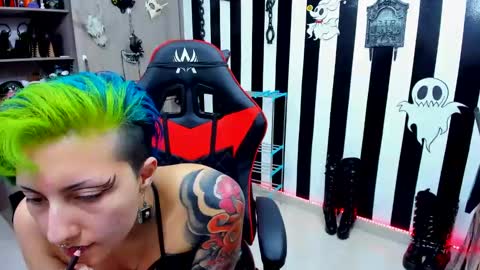 Snapshot of yelena_bondaje chatting on 10, 12, 2024 Yelena online show from 10, 12, 2024