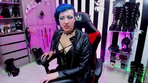 Snapshot of yelena_bondaje chatting on 10, 3, 2025 Yelena online show from 10, 3, 2025