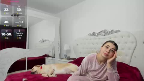 yennefer13 online show from 22, 12, 2025