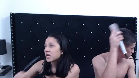 Snapshot of yeraldinandjos chatting on 19, 11, 2025 yeraldinandjos online show from 19, 11, 2025