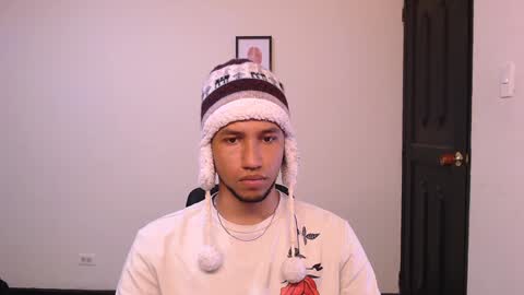 Yeff ind. model  online show from 25, 12, 2024