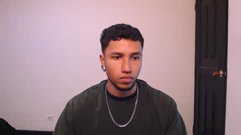 Yeff ind. model  online show from 30, 12, 2024