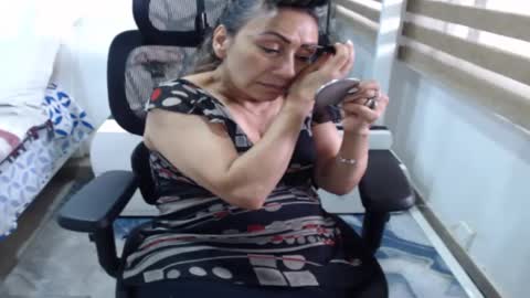 Snapshot of yessilatin chatting on 20, 5, 2026 jessy online show from 20, 5, 2026
