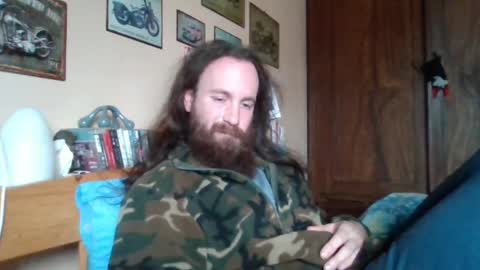 yeti_92 online show from 9, 3, 2025