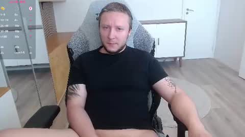 Snapshot of yhdxhy chatting on 20, 6, 2026 James online show from 20, 6, 2026