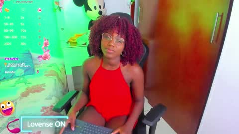 Snapshot of yice_grace chatting on 29, 9, 2025 yice online show from 29, 9, 2025