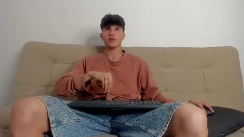Snapshot of yizus_bonz chatting on 23, 6, 2026 yizus_bonz online show from 23, 6, 2026