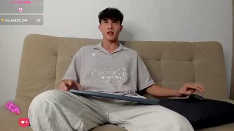 Snapshot of yizus_bonz chatting on 6, 7, 2026 yizus_bonz online show from 6, 7, 2026