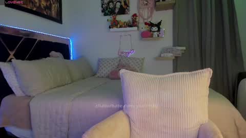Snapshot of yluismag chatting on 22, 6, 2026 lucy online show from 22, 6, 2026