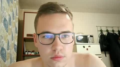 Yminoske online show from 12, 11, 2025