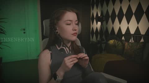 ynnenbrynn online show from 7, 2, 2025