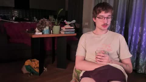 Max online show from 4, 2, 2026