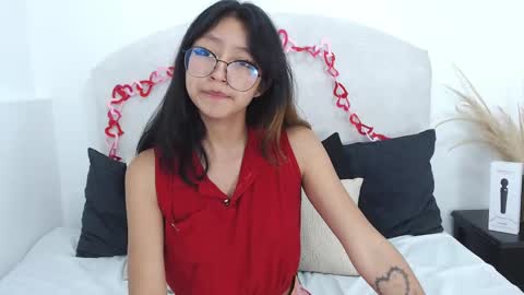 Snapshot of yommi_winx chatting on 14, 2, 2025 Yommi Winx online show from 14, 2, 2025