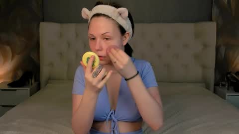 Snapshot of yona_wink chatting on 1, 4, 2026 Yona online show from 1, 4, 2026