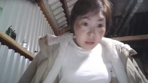 Snapshot of yongmi_ chatting on 22, 11, 2025 yongmi_ online show from 22, 11, 2025