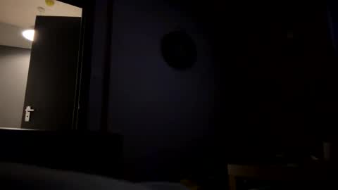 yonise909383 online show from 17, 12, 2025