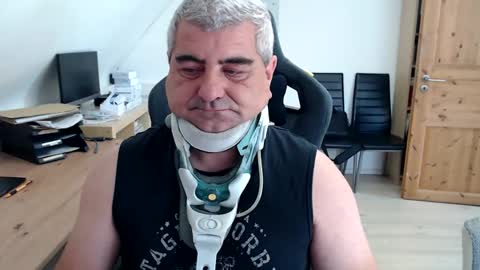 Snapshot of yoschi1976 chatting on 14, 9, 2025 yoschi1976 online show from 14, 9, 2025