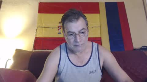Snapshot of yosep44 chatting on 27, 12, 2024 yosep online show from 27, 12, 2024