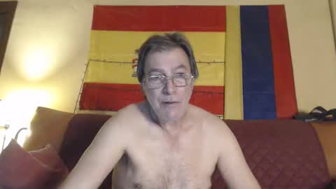 Snapshot of yosep44 chatting on 4, 10, 2025 yosep online show from 4, 10, 2025