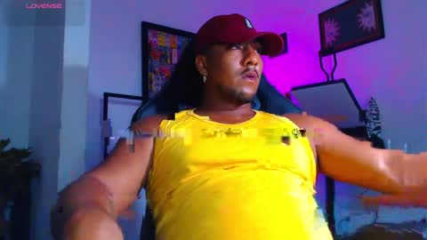 Snapshot of yosoy_enzo2020 chatting on 27, 4, 2026 Enzo online show from 27, 4, 2026