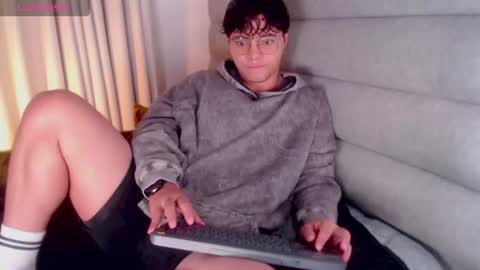 Snapshot of yossefmout chatting on 20, 6, 2026 Yossef online show from 20, 6, 2026