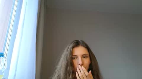 Liliya online show from 6, 4, 2026