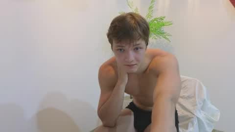Snapshot of you_dream_ chatting on 27, 5, 2026 you_dream_ online show from 27, 5, 2026