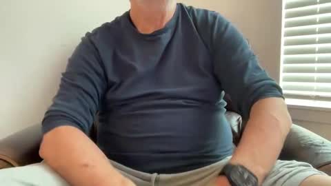 Snapshot of yougogirl_3 chatting on 3, 1, 2025 Colorado Guy Straight online show from 3, 1, 2025