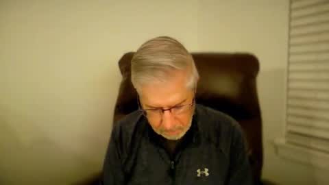 Snapshot of yougogirl_3 chatting on 29, 10, 2025 Colorado Guy Straight online show from 29, 10, 2025