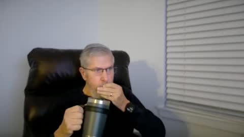 Snapshot of yougogirl_3 chatting on 5, 12, 2025 Colorado Guy Straight online show from 5, 12, 2025