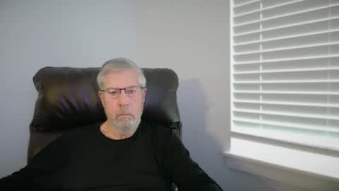 Snapshot of yougogirl_3 chatting on 28, 5, 2026 Colorado Guy Straight online show from 28, 5, 2026