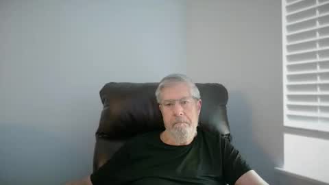 Snapshot of yougogirl_3 chatting on 31, 5, 2026 Colorado Guy Straight online show from 31, 5, 2026