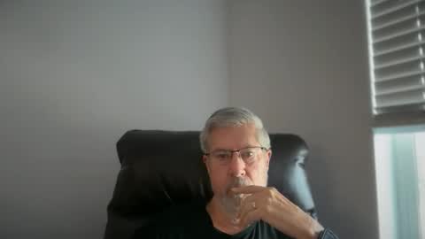 Snapshot of yougogirl_3 chatting on 3, 6, 2026 Colorado Guy Straight online show from 3, 6, 2026
