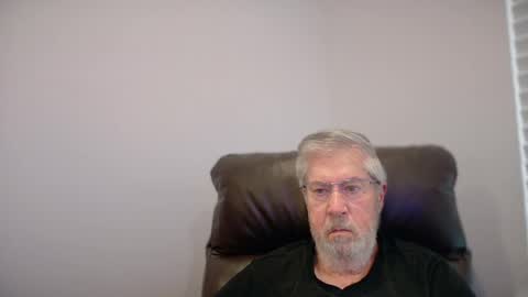 Snapshot of yougogirl_3 chatting on 7, 7, 2026 Colorado Guy Straight online show from 7, 7, 2026