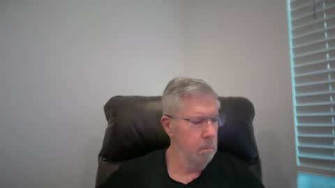 Snapshot of yougogirl_3 chatting on 28, 7, 2026 Colorado Guy Straight online show from 28, 7, 2026