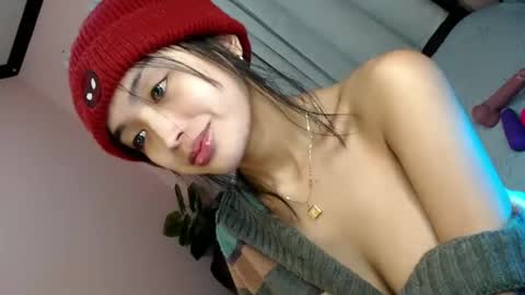 Snapshot of yougotelise69 chatting on 12, 1, 2025 HAPPY BIRTHDAY TO ME online show from 12, 1, 2025