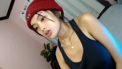 Snapshot of yougotelise69 chatting on 14, 1, 2025 HAPPY BIRTHDAY TO ME online show from 14, 1, 2025