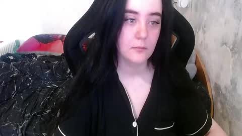 Snapshot of your_8a8y chatting on 9, 5, 2026 your_8a8y online show from 9, 5, 2026