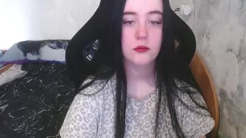 Snapshot of your_8a8y chatting on 13, 5, 2026 your_8a8y online show from 13, 5, 2026