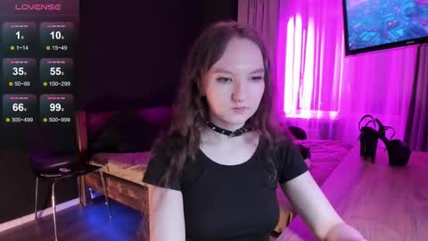 Snapshot of your_bunny chatting on 21, 10, 2025 Bunny online show from 21, 10, 2025