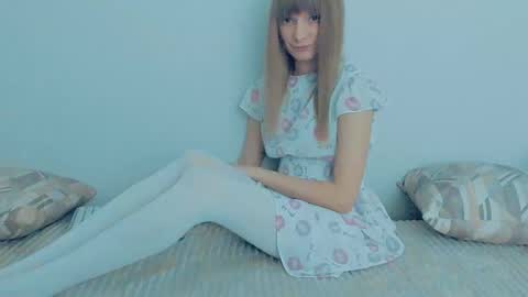 Lily online show from 10, 10, 2025